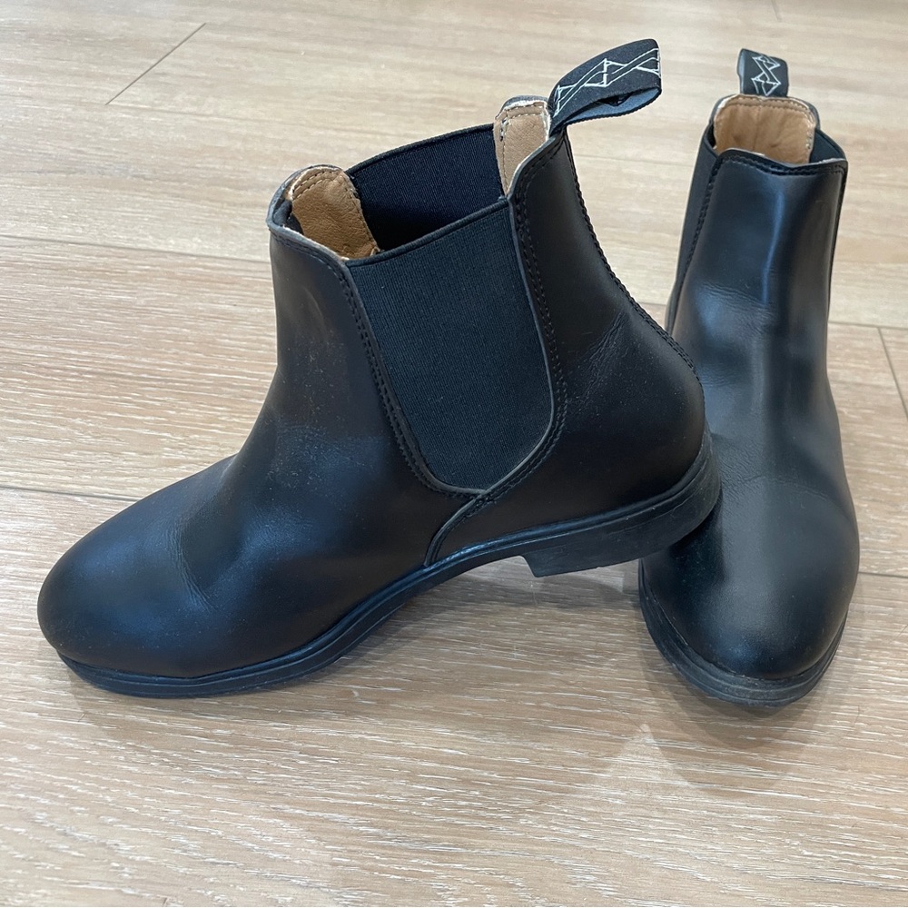 Xena Valence Safety Boots (Black)